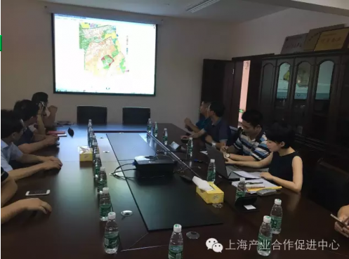 中心与萍乡市政府签订战略合作协议